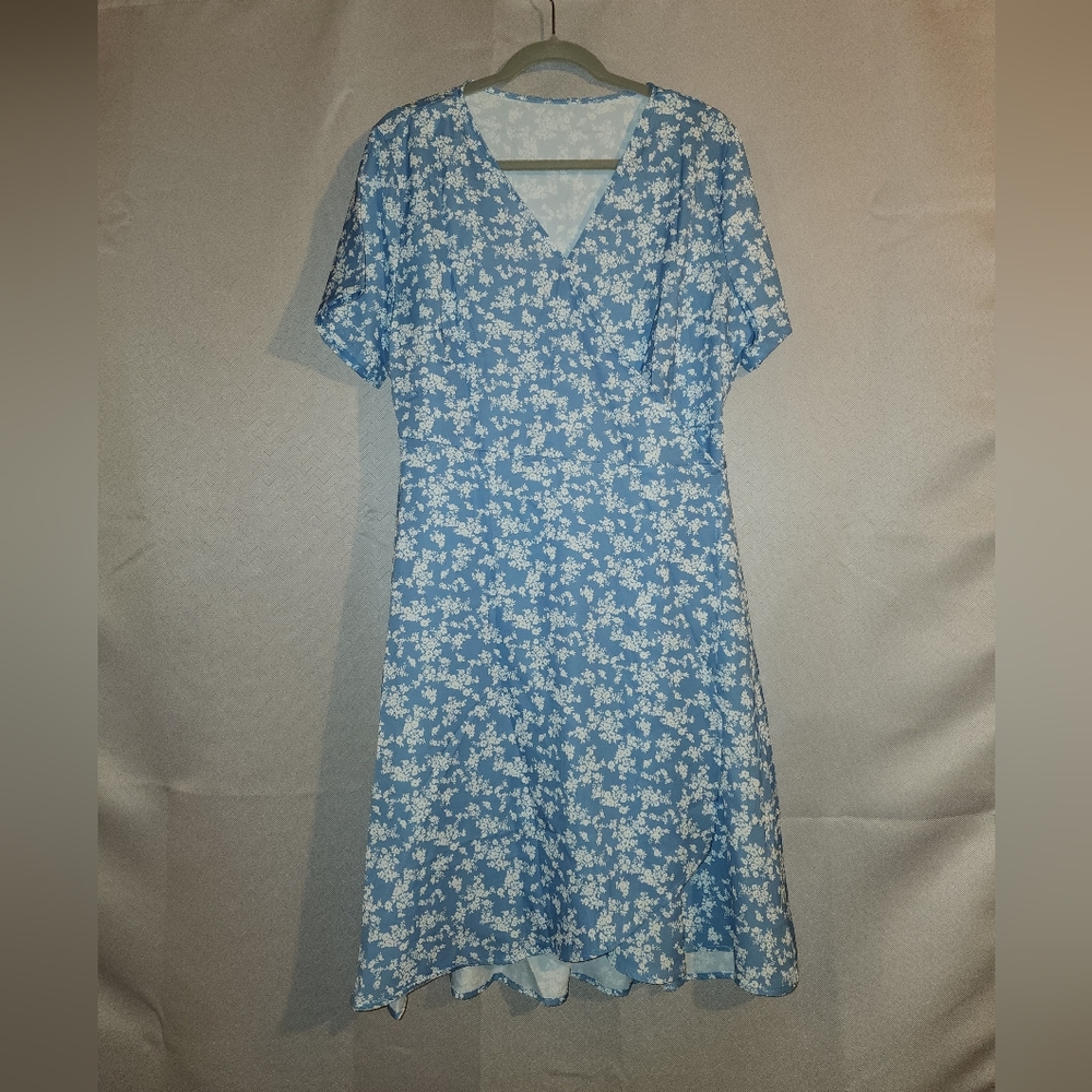 Tymidy Womens Floral Printed V Neck Wrap Dresses NWOT
